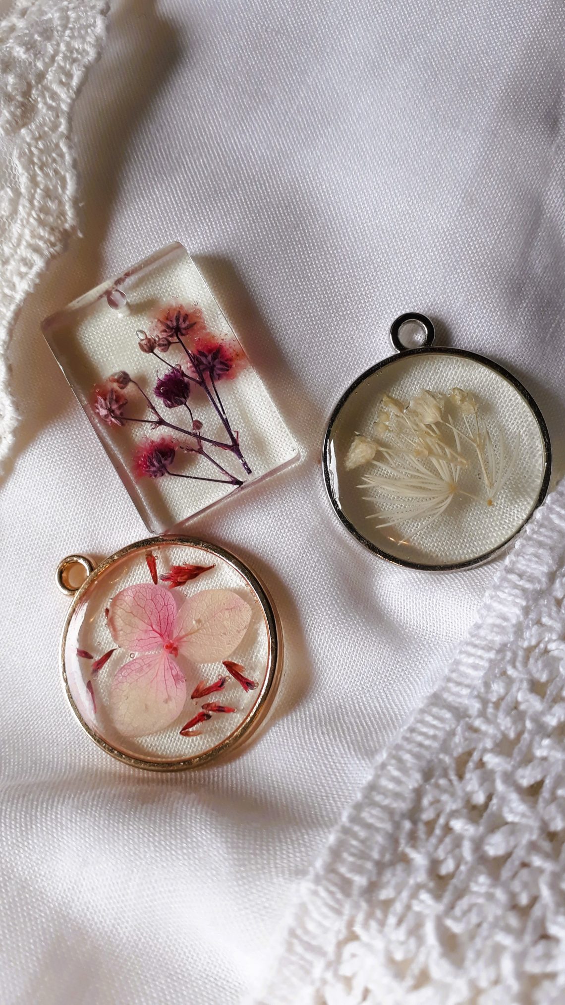 Créer ses bijoux de fleurs