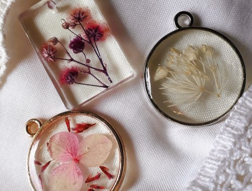 Créer ses bijoux de fleurs